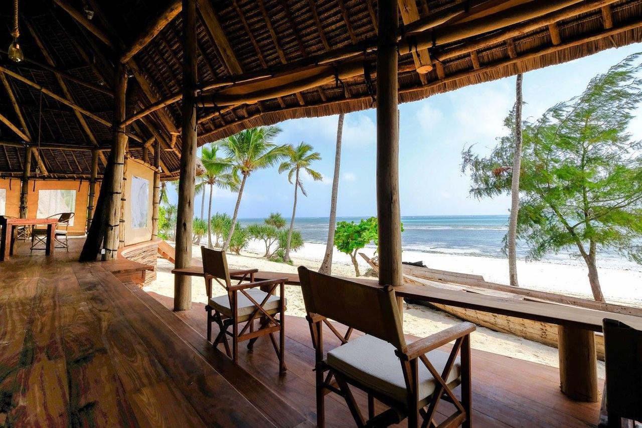 Baladin Zanzibar Beach Hotel Michamvi Exteriör bild